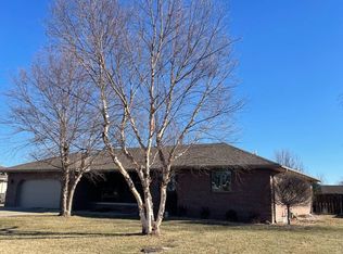 1404 N 14th St, Marysville, KS 66508