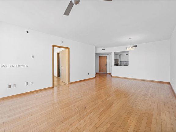 4th image of 450 Alton Rd APT 3206