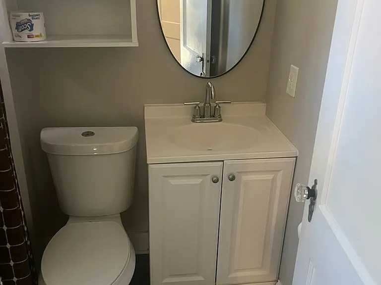 2301 S Ridge Ave — Photo 7