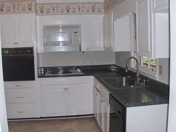 5th image of 1552 Smithwood Dr