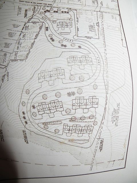 2nd image of 328 Bloody Pond Rd