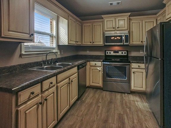 4th image of 9077 Cotton Fields Cir