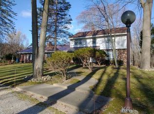 3240 Pratt Lake Rd, Gladwin, MI 48624