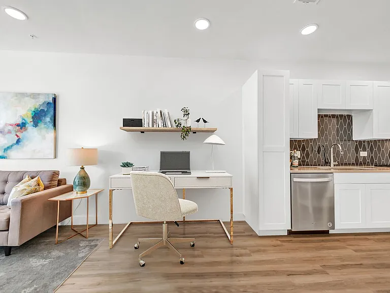 Apex at Perry Station - Modern Living at it's best! — Photo 41