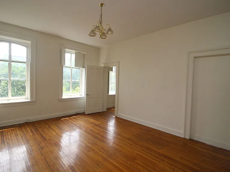 22 E Mt. Vernon Pl. — Photo 14