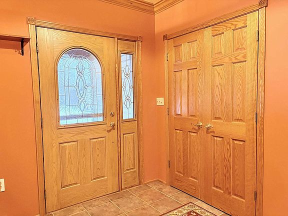 4th image of 551 West Grouse Road