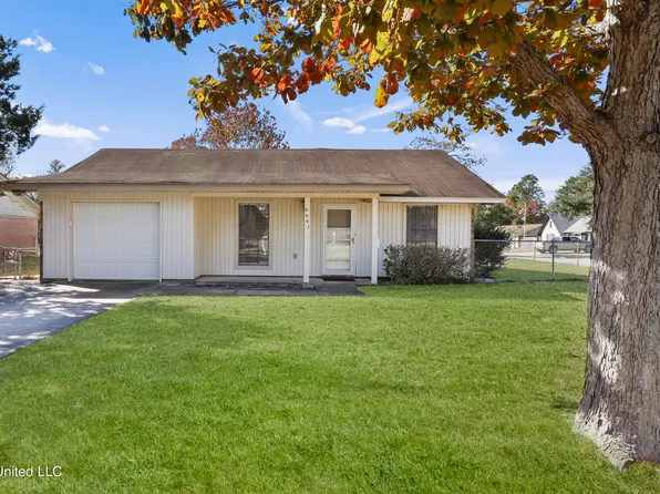 6641 Cortez Cir, Ocean Springs, MS 39564