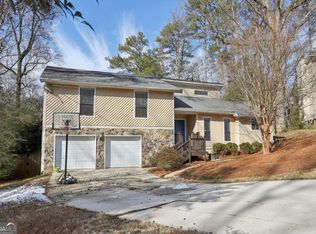 1684 Pierce Arrow Pkwy, Tucker, GA 30084