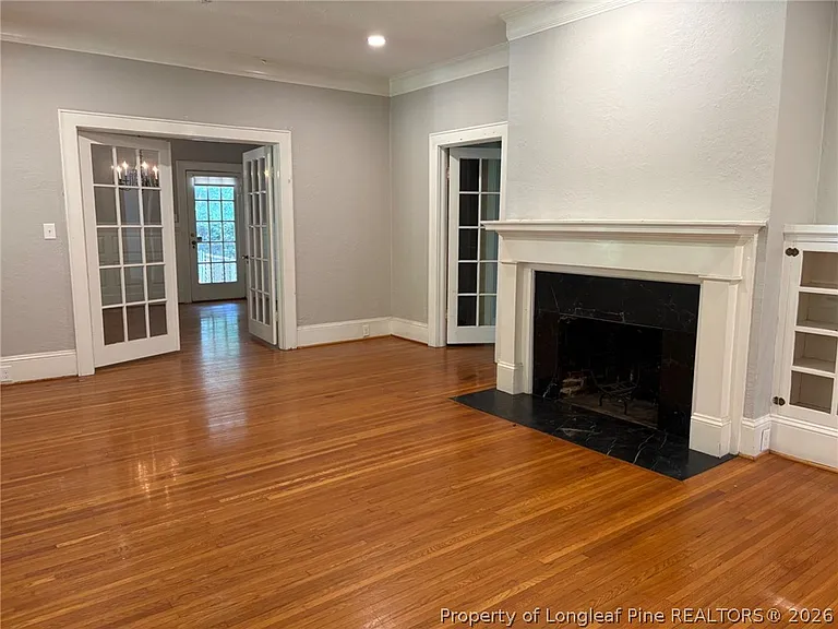 310 Hinsdale Ave — Photo 5