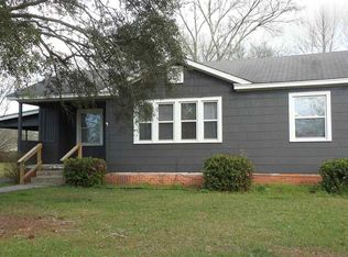 215 4th Ave, Atmore, AL 36502