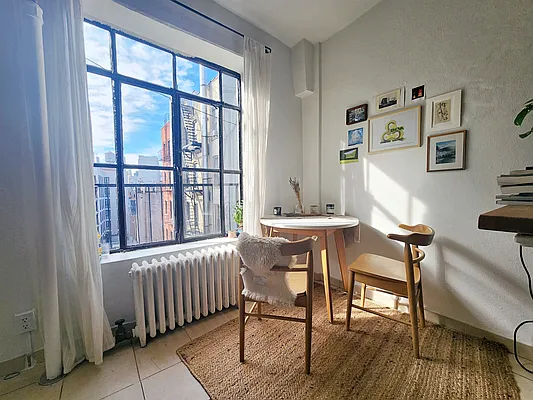 Rented by Compass | media 23