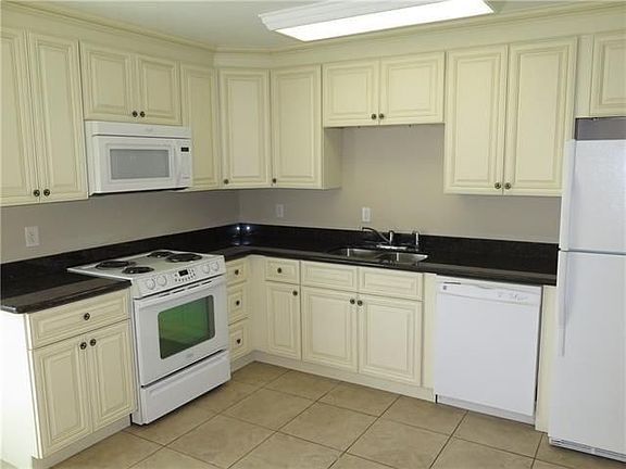 2nd image of 4832 Finch St APT C