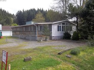 610 N 8th St, Lakeside, OR 97449