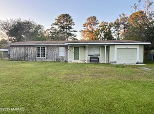 3701 Louise Dr, Lauderdale, MS 39335