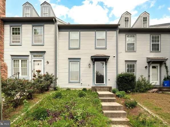 1724 Featherwood St, Silver Spring, MD 20904