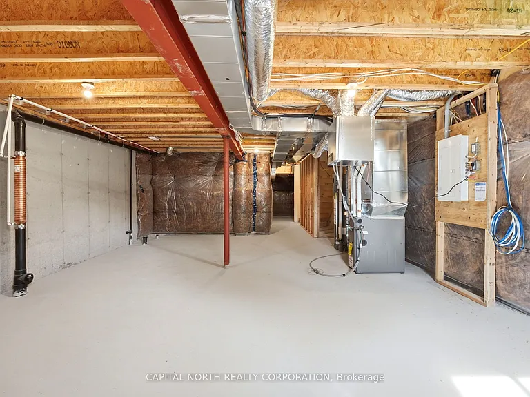 660 Colborne St W #83 — Photo 26