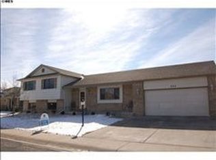 986 E 32nd St, Loveland, CO 80538