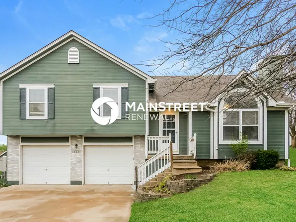 1004 SW Ambush Ct, Grain Valley, MO 64029