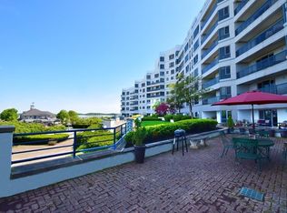 2001 Marina Dr APT 103, Quincy, MA 02171