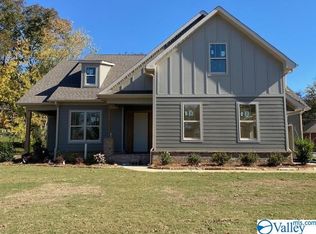 1306 Cleermont Dr SE, Huntsville, AL 35801