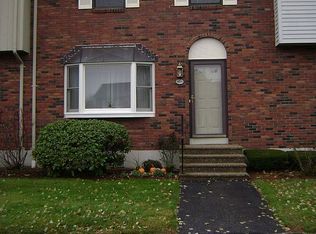 182 Worcester St APT 5, West Boylston, MA 01583