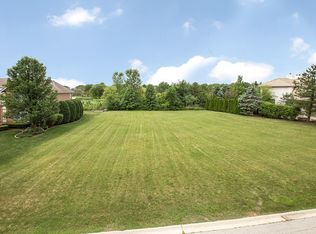 75 Ruffled Feathers Dr, Lemont, IL 60439