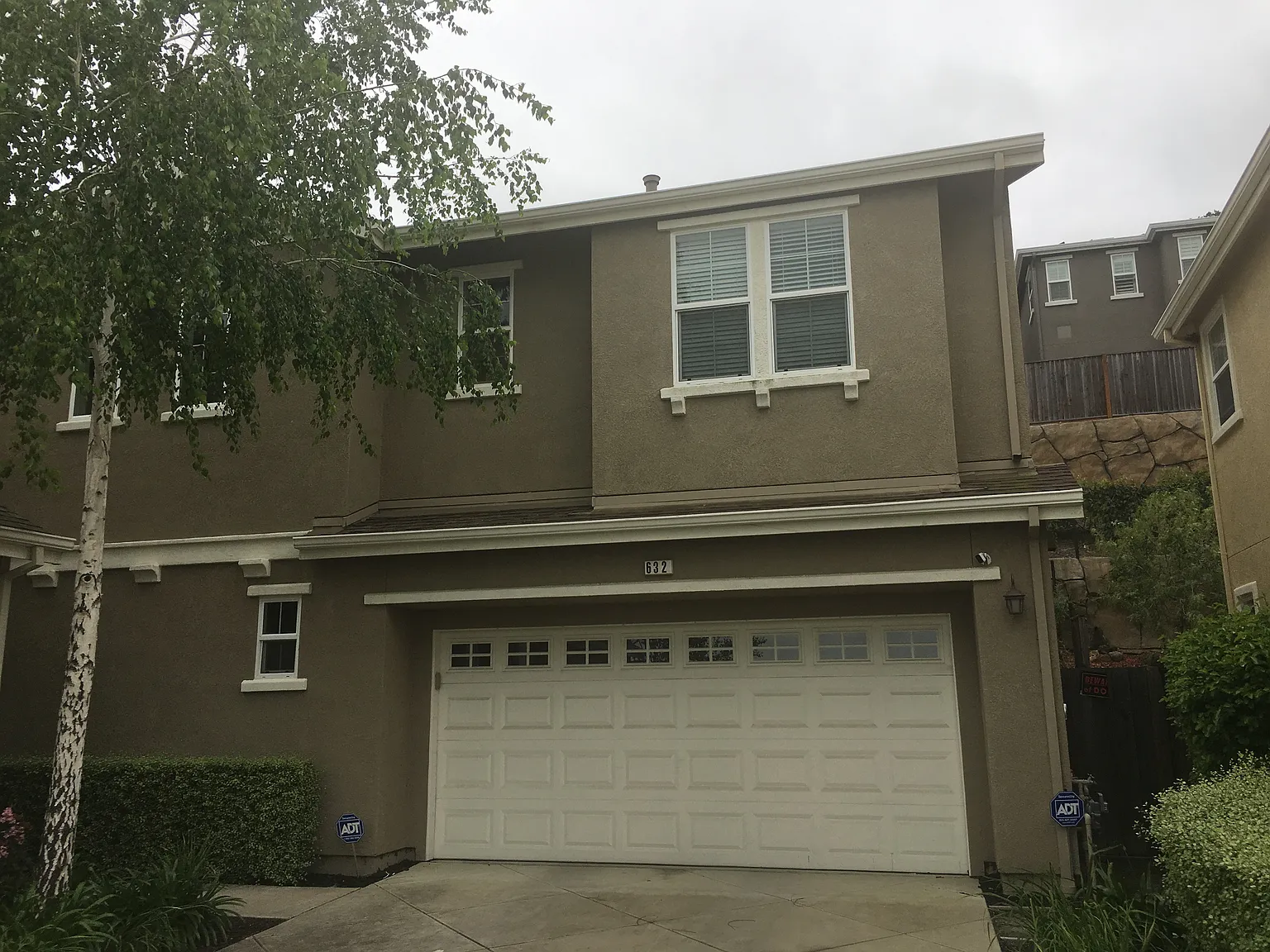 632 Falling Star Dr photo 1
