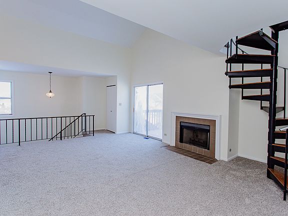 4th image of 369 Grissom Ct