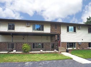 2551 Chestnut Dr #4, Plover, WI 54467