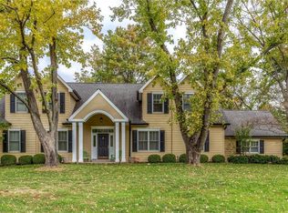 19 S Covington Mdws, Saint Louis, MO 63132