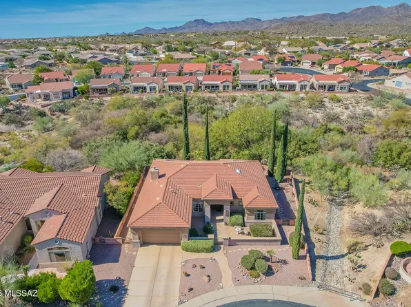 13965 N Embassy Dr, Oro Valley, AZ 85755