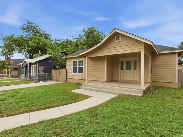 1030 W WINNIPEG AVE, San Antonio, TX 78225