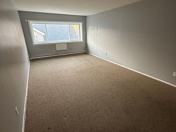 3rd image of 1549 Central Ave #316