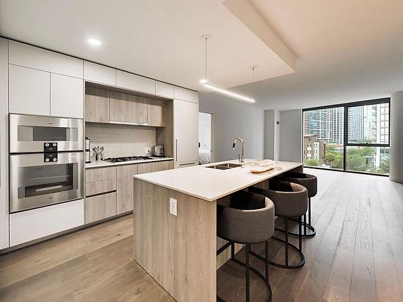 3rd image of 211 N Harbor Dr #403