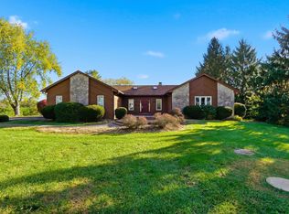 900 Amity Rd, Galloway, OH 43119