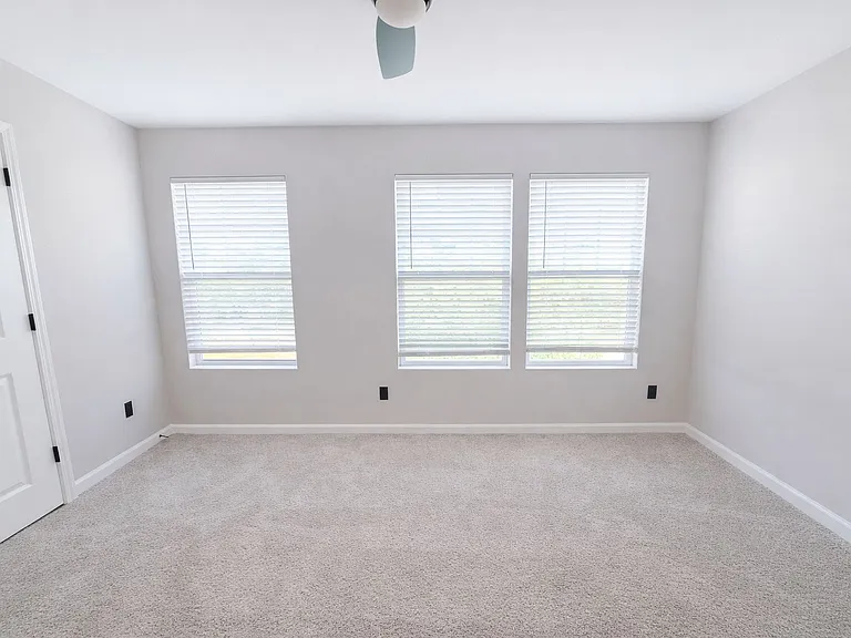 12881 Clydesdale Dr — Photo 39