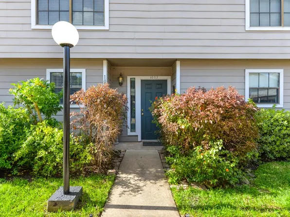 14911 Wunderlich Dr APT 1007, Houston, TX 77069