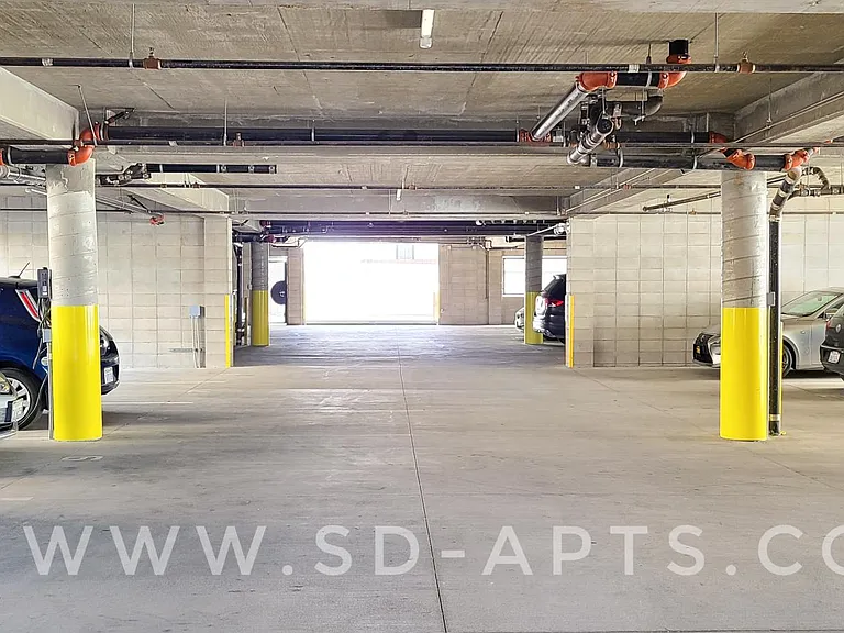 3953 1st Ave #1BR1BA — Photo 9