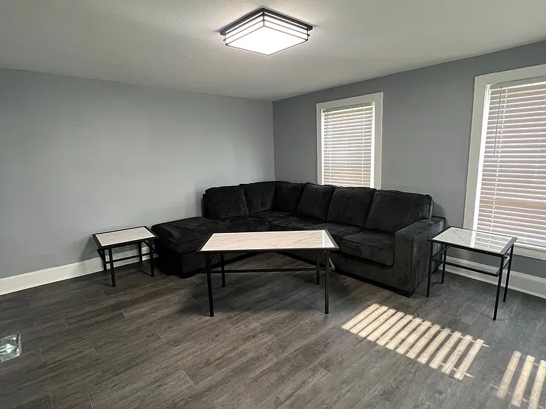 205 Ashworth Pl #1 — Photo 15