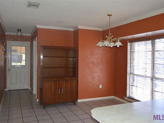2nd image of 14118 Forest Glen Ln