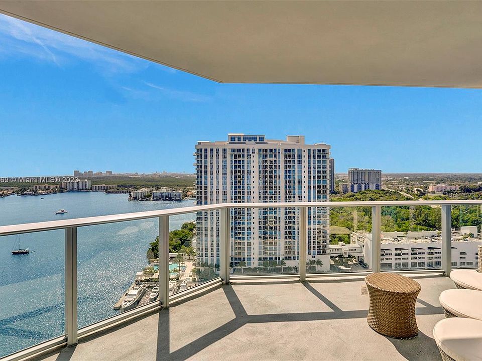 1st image of 17301 Biscayne Blvd APT 2107
