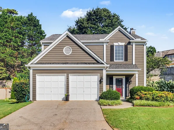 6195 Pattingham Dr, Roswell, GA 30075