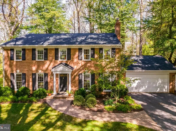 5009 Jasmine Dr, Rockville, MD 20853