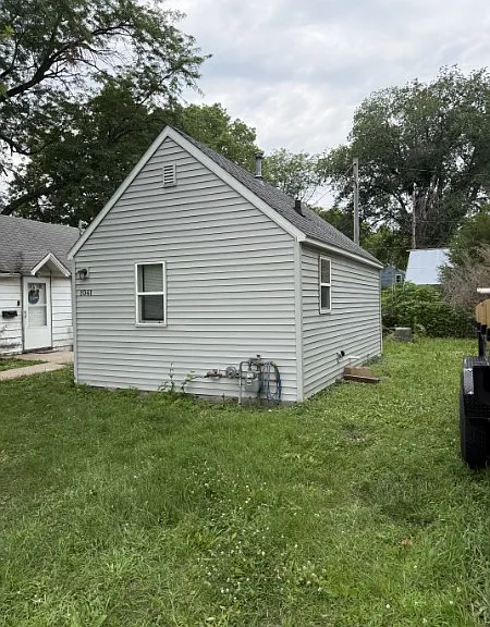 1041 Water St — Photo 1