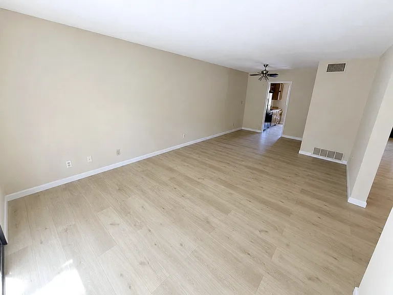 1662 Parkside Dr #1662 — Photo 4
