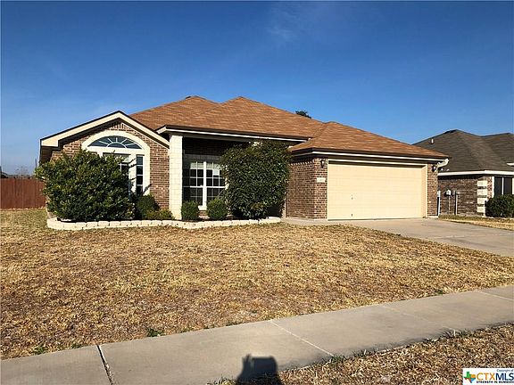 2nd image of 2411 Vernice Dr
