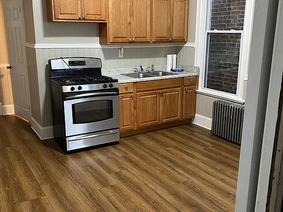 4th image of 9630 S Exchange Ave #1