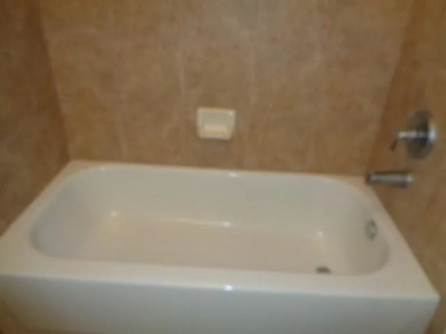 408 Reinerman St — Photo 14