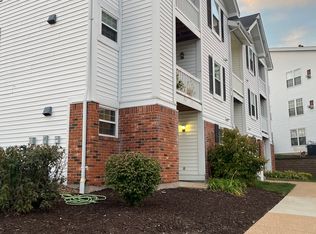 123 Imperial Crown Way UNIT B, Grover, MO 63040