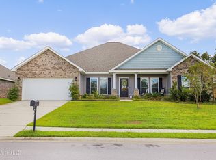 10674 Chapelwood Dr, Gulfport, MS 39503